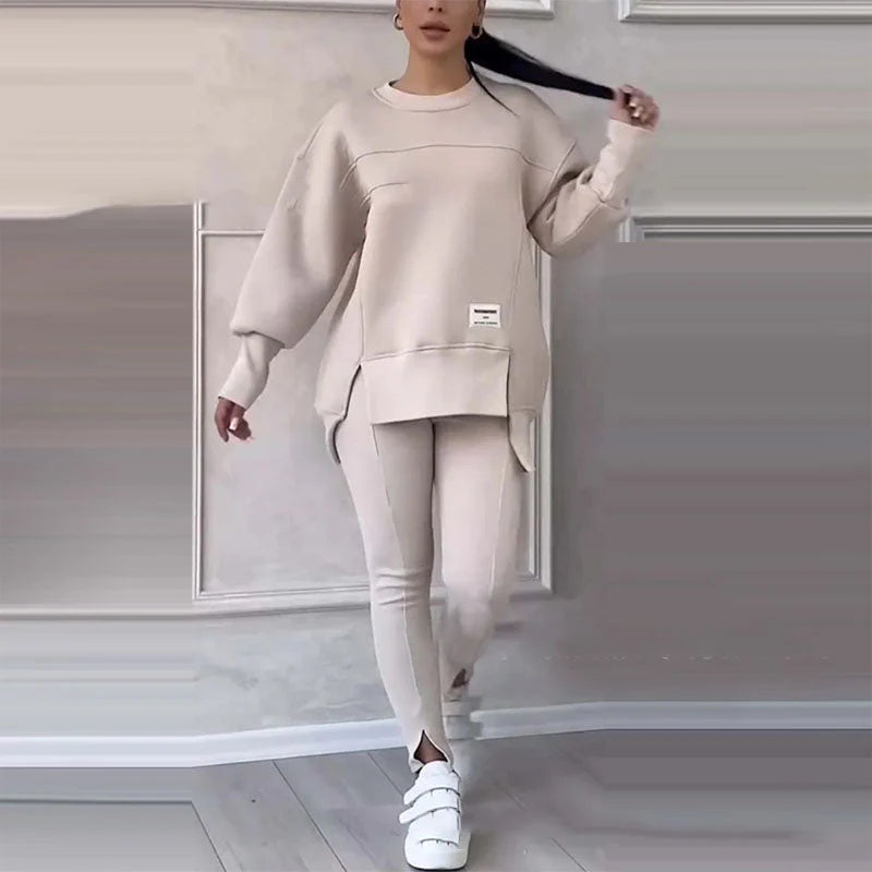 Long-sleeved sweatshirt and leggings set