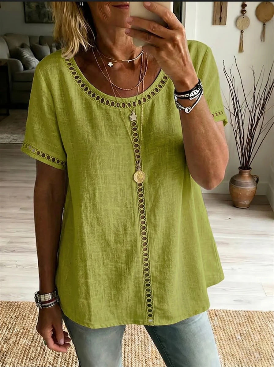 Solid color hollowed-out lace fashionable short-sleeved shirt