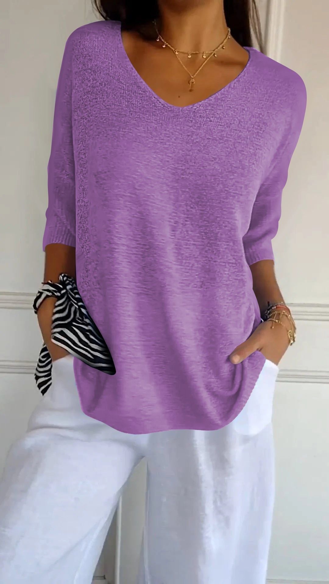 Slimming V-neck solid color knit top for women