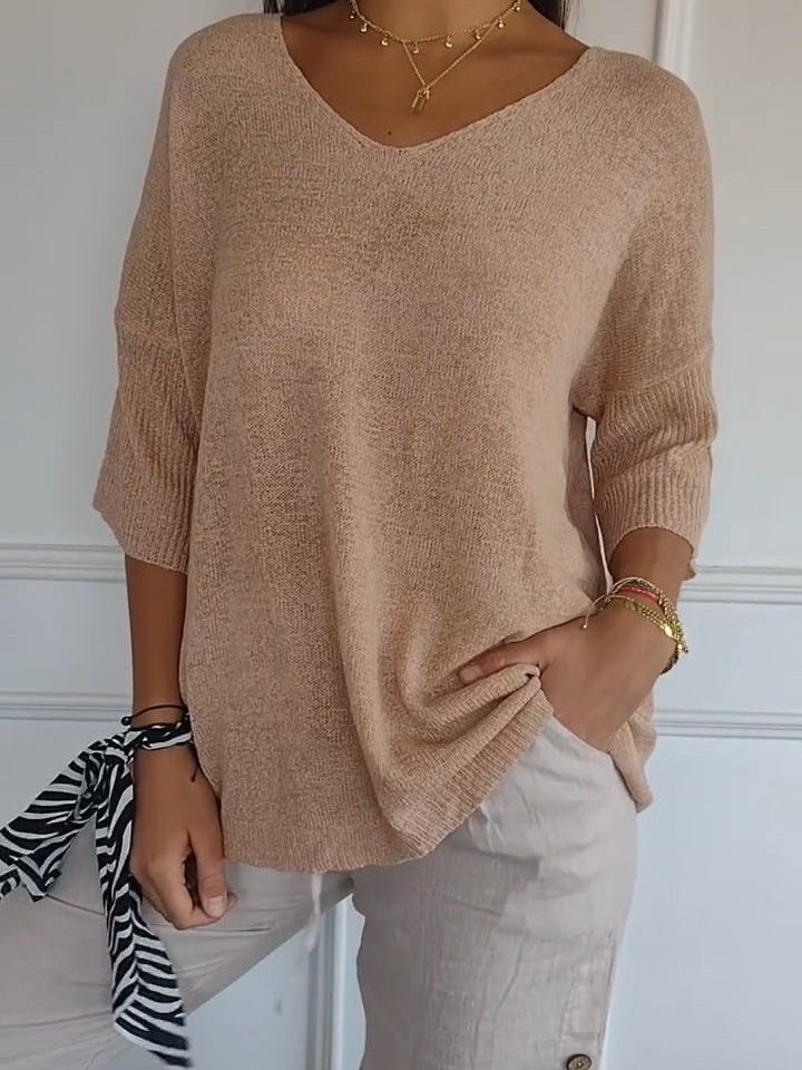 Slimming V-neck solid color knit top for women